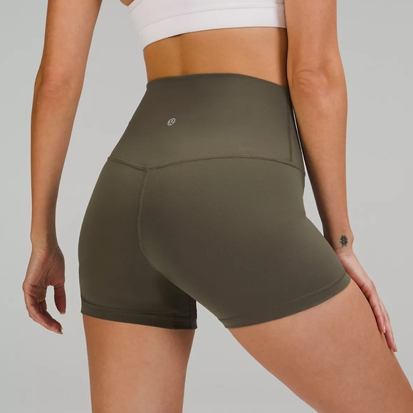 Lululemon shorts - Picture 4 of 8